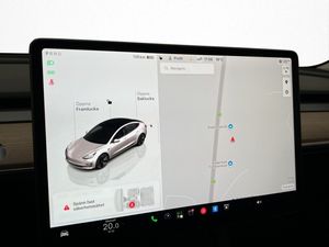 Tesla Model 3 bild 17