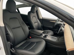 Tesla Model 3 bild 24