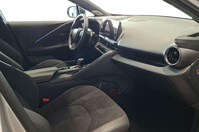 Toyota C-HR bild 7