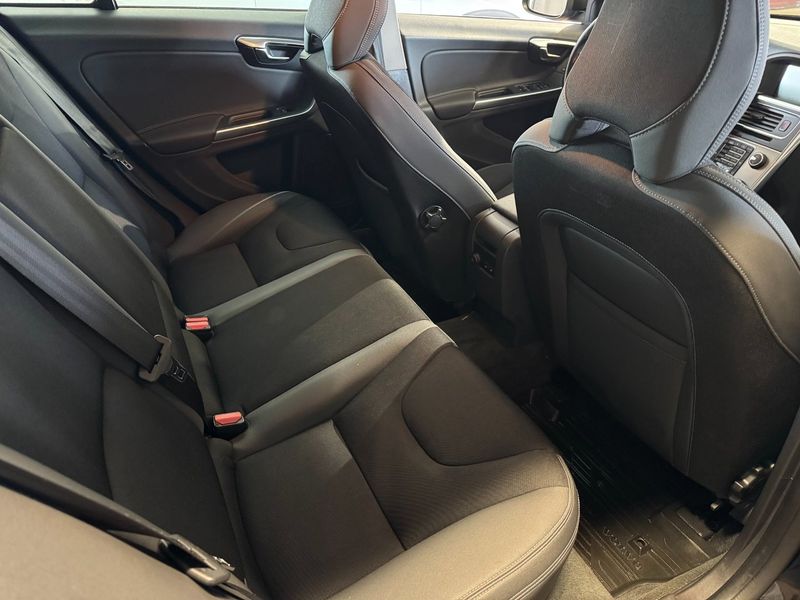 Volvo V60 bild 7