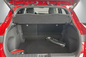 Lexus LBX bild 17