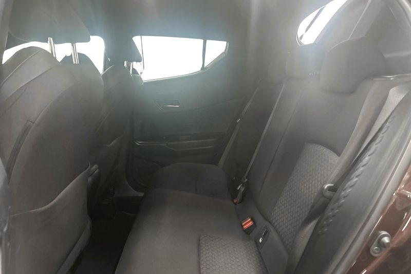 Toyota C-HR bild 16