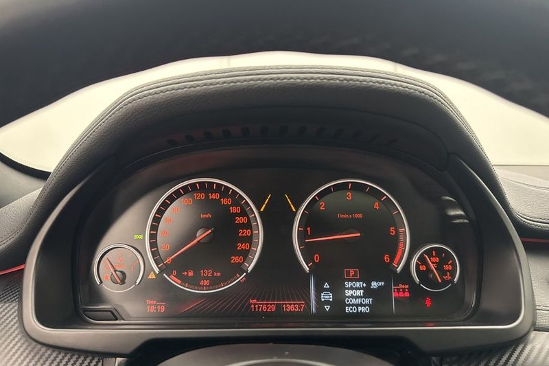 BMW X6 bild 15