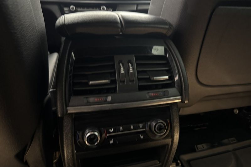 BMW X6 bild 24