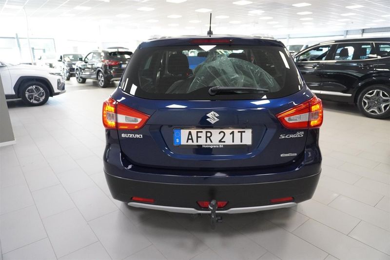 Suzuki S-CROSS bild 7