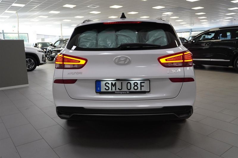 Hyundai i30 bild 8
