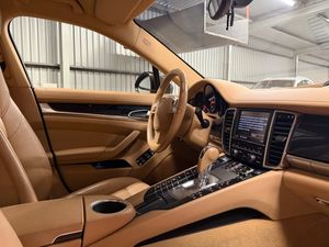 Porsche Panamera bild 15