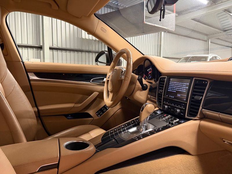 Porsche Panamera bild 15