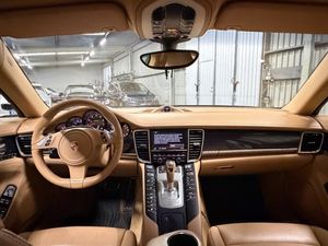 Porsche Panamera bild 22