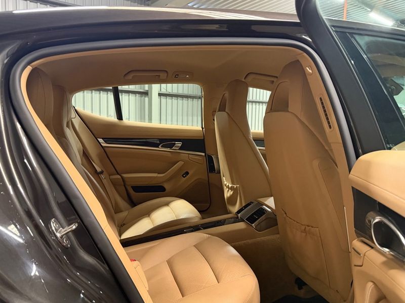 Porsche Panamera bild 17