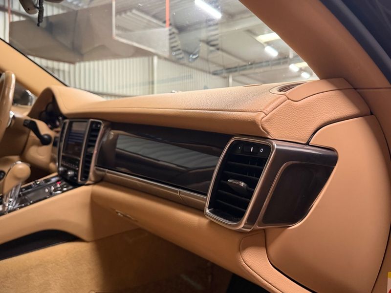 Porsche Panamera bild 16