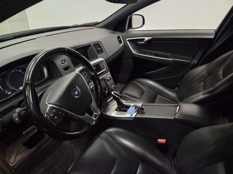 Volvo V60 bild 10