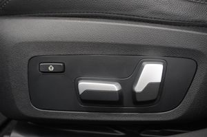 BMW i4 bild 13