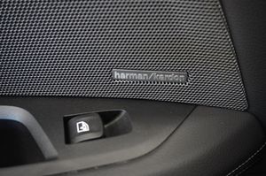 BMW i4 bild 12