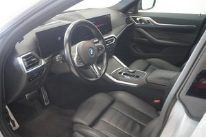 BMW i4 bild 2