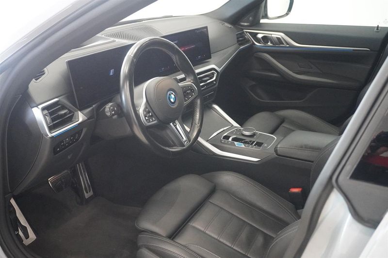 BMW i4 bild 2