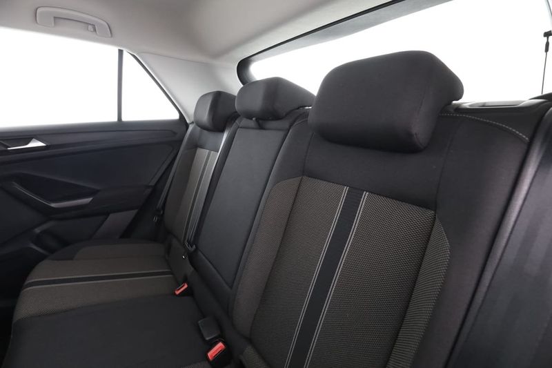 Volkswagen T-Roc bild 15
