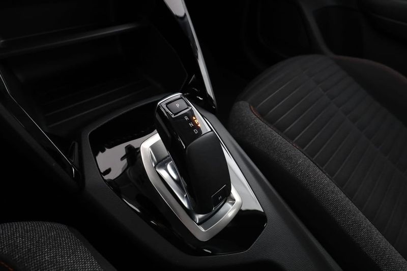 Peugeot 208 bild 23