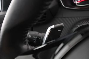 Peugeot 208 bild 31
