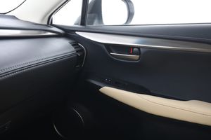 Lexus NX bild 31