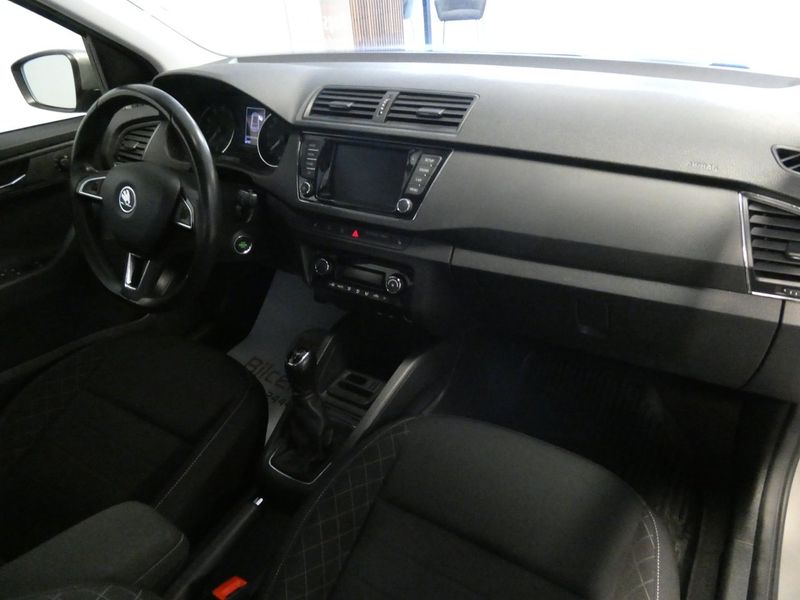 Skoda Fabia bild 11