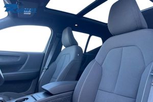 Volvo EX40 bild 12