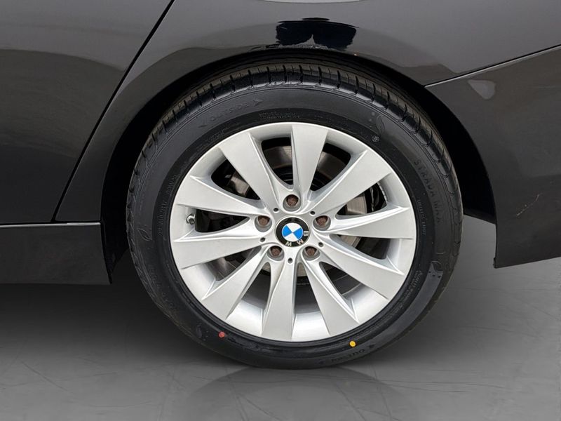 BMW 320 bild 11