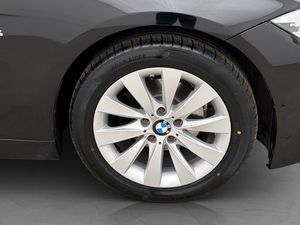 BMW 320 bild 13