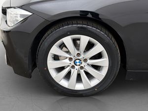 BMW 320 bild 10
