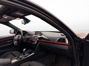 BMW 320 bild 15