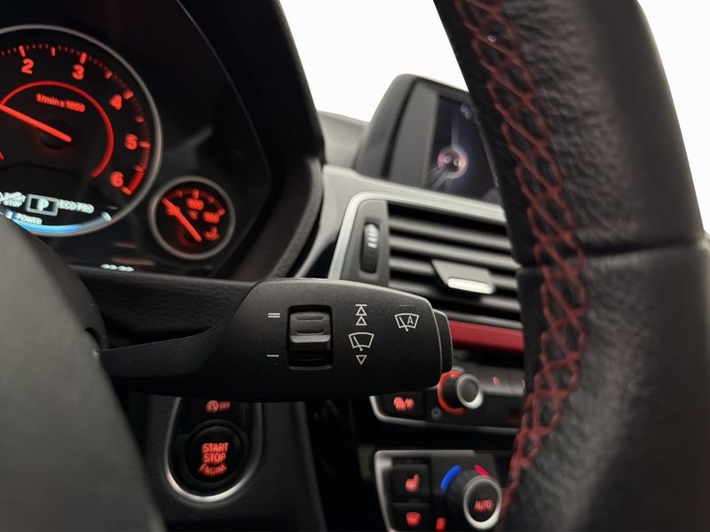BMW 320 bild 31