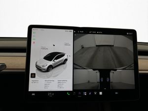 Tesla Model Y bild 28