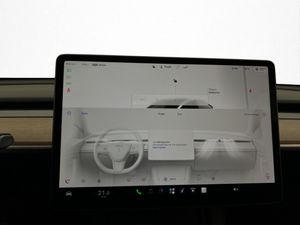 Tesla Model Y bild 29