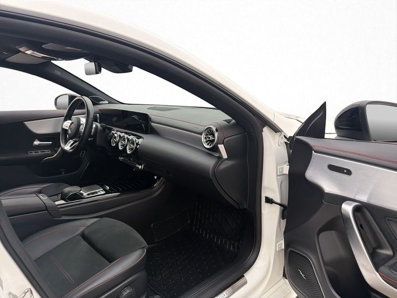 Mercedes CLA220 bild 29