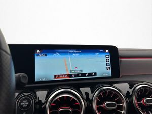 Mercedes CLA220 bild 24