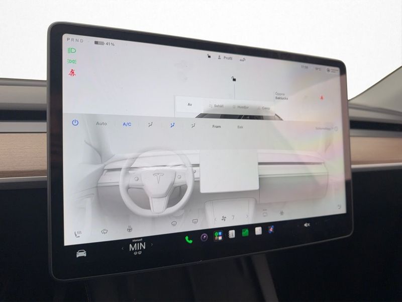 Tesla Model Y bild 26