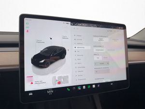 Tesla Model Y bild 27