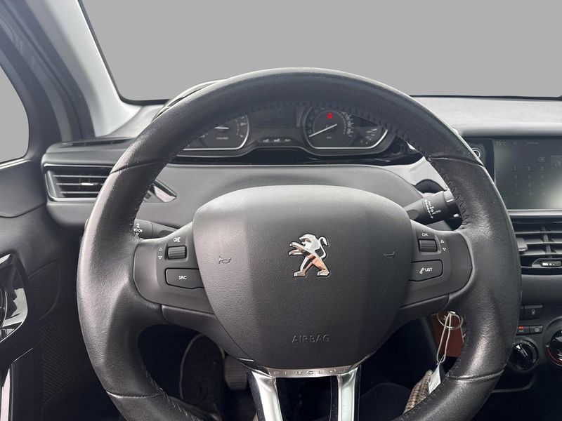 Peugeot 208 bild 14