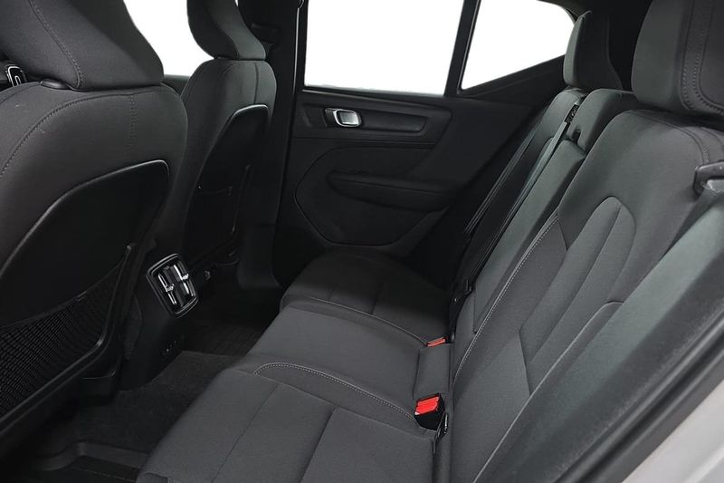 Volvo EX40 bild 13