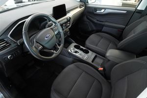 Ford Kuga bild 2