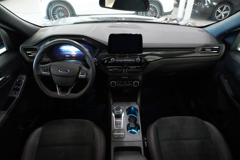 Ford Kuga bild 8