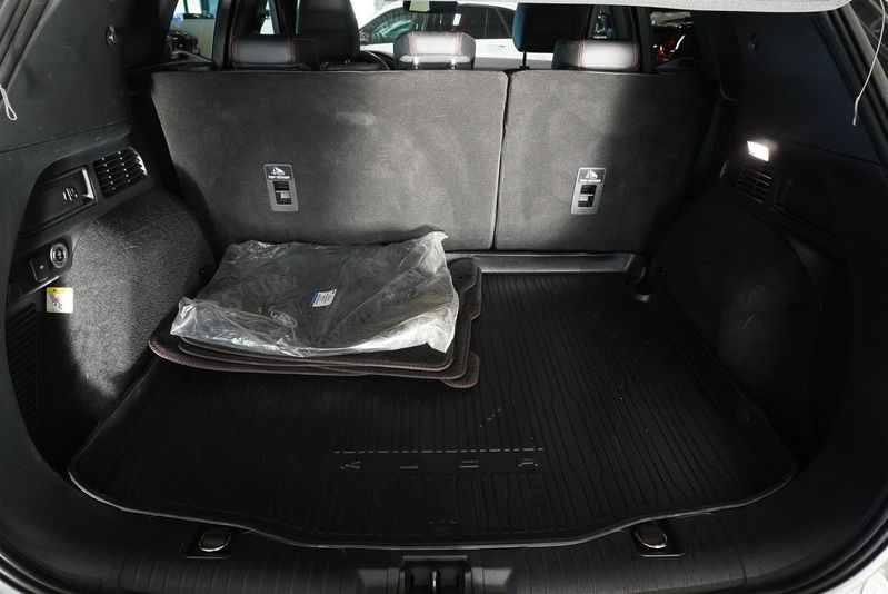 Ford Kuga bild 13