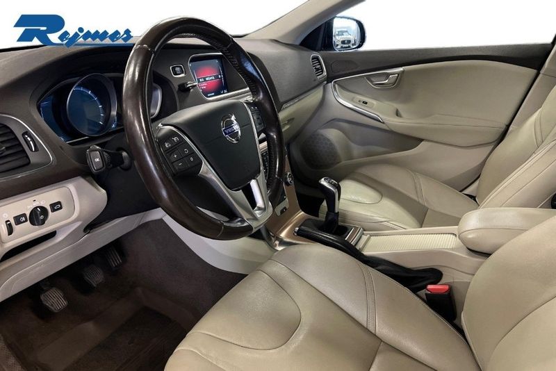 Volvo V40 bild 8