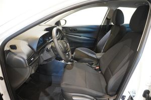 Hyundai i20 bild 11