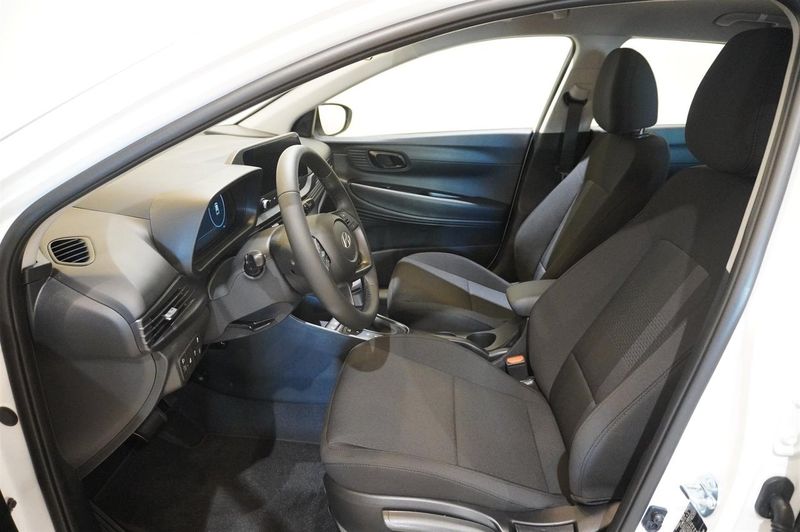 Hyundai i20 bild 11