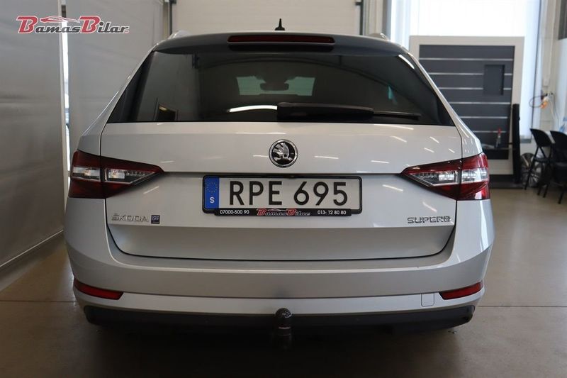 Skoda Superb bild 4