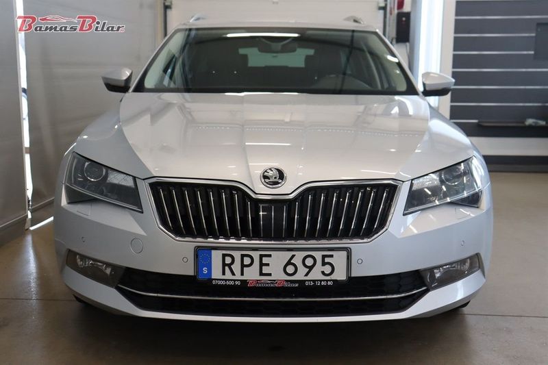 Skoda Superb bild 8