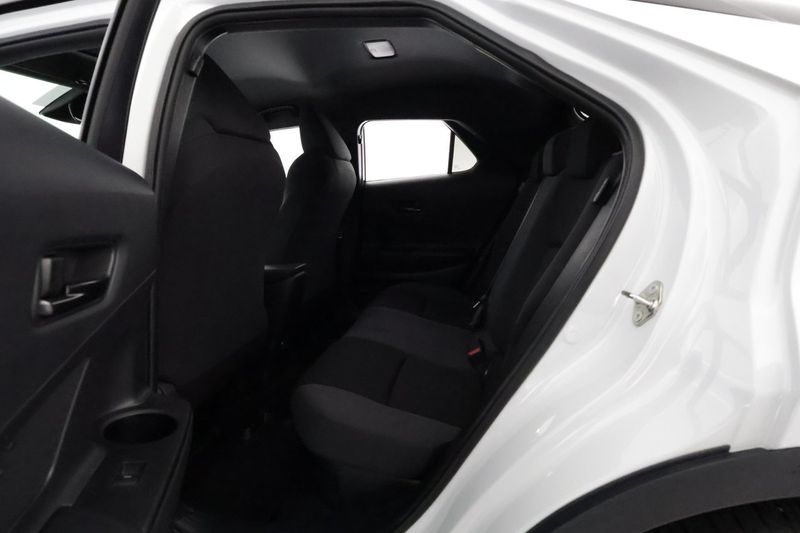 Toyota C-HR bild 12