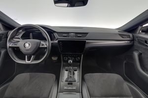 Skoda Superb bild 13