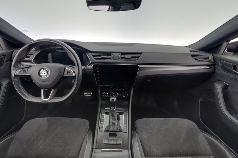 Skoda Superb bild 13